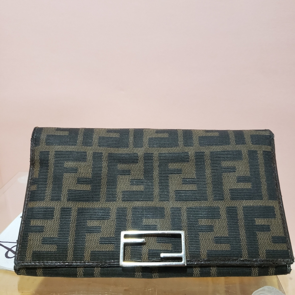 Fendi wallet